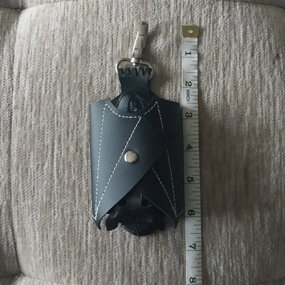 NWT Bat Bag Belt Charm Coin Purse Key Chain Black Faux Leather - Picture 4 of 8
